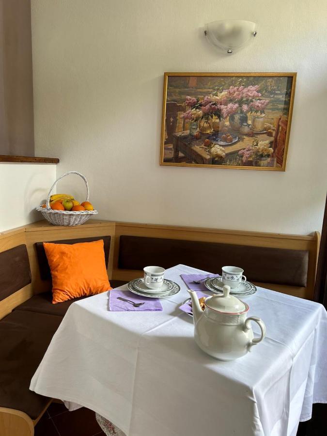 Guesthouse Klecak ツァヴタット エクステリア 写真