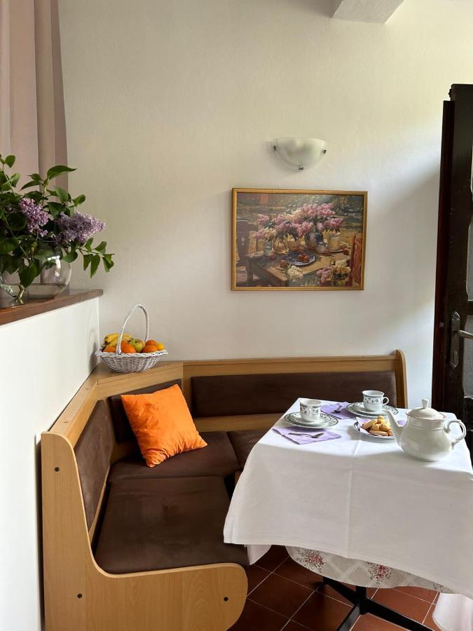Guesthouse Klecak ツァヴタット エクステリア 写真